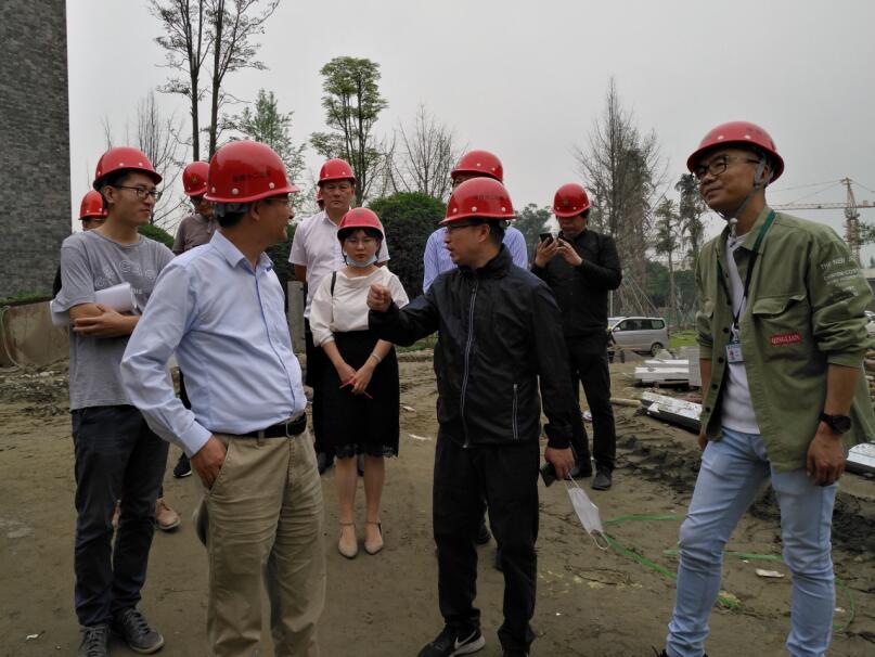 AG真人集团向导检查金牛宾馆工程推进事情