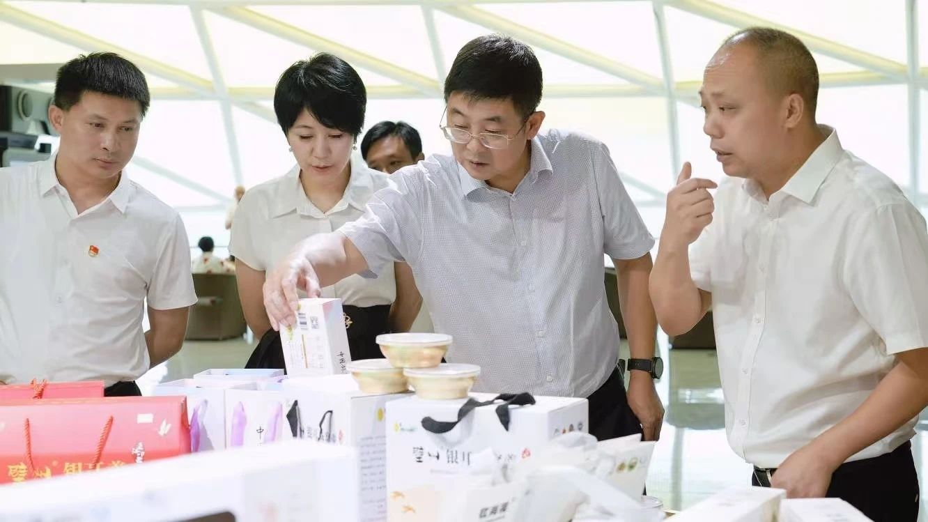 党建引领 县企共兴——省AG真人集团奋力打造托底性帮扶“通江实践”样板